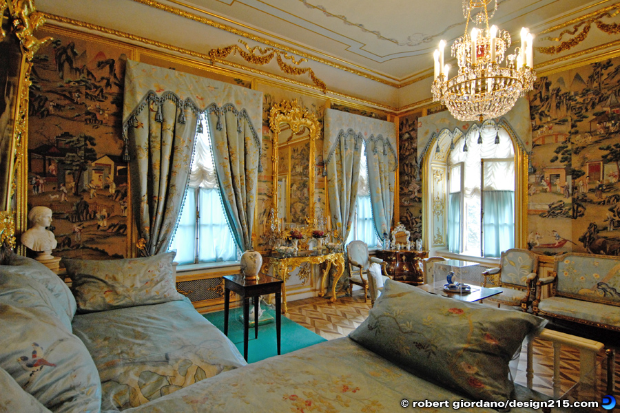 Travel Photography - Peterhof Grand Palace, Bedroom