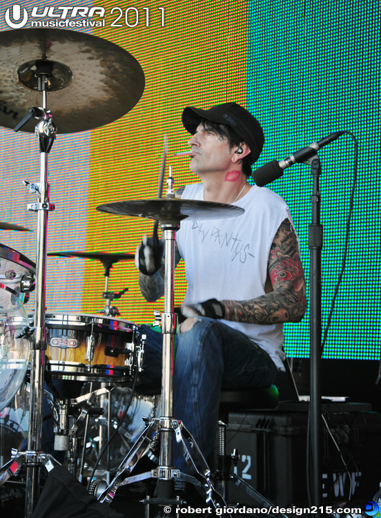 Ultra Music Festival 2011 Pictures - Tommy Lee on the Main Stage