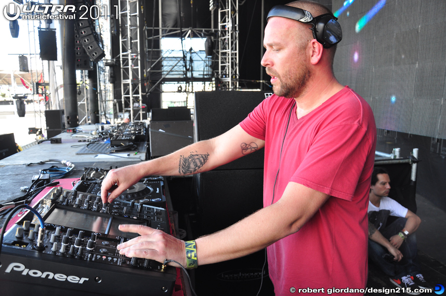 Ultra Music Festival 2011 Pictures - Sander Kleinenberg, Main Stage