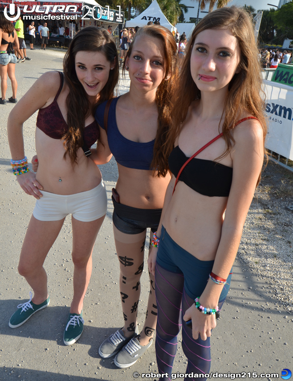 2011 Ultra Music Festival - People at Ultra, Day 1 #1060