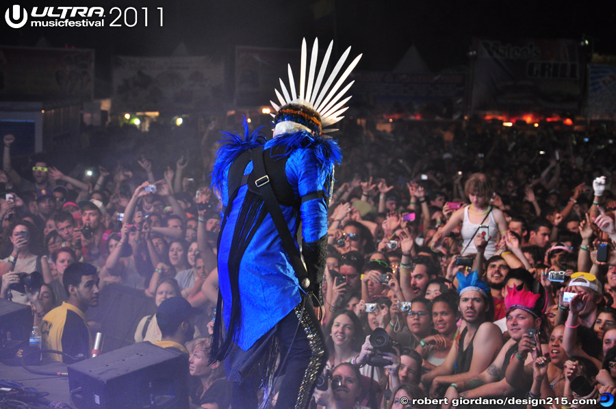 Empire of the Sun, Live Stage #1160 - 2011 Ultra Music Festival