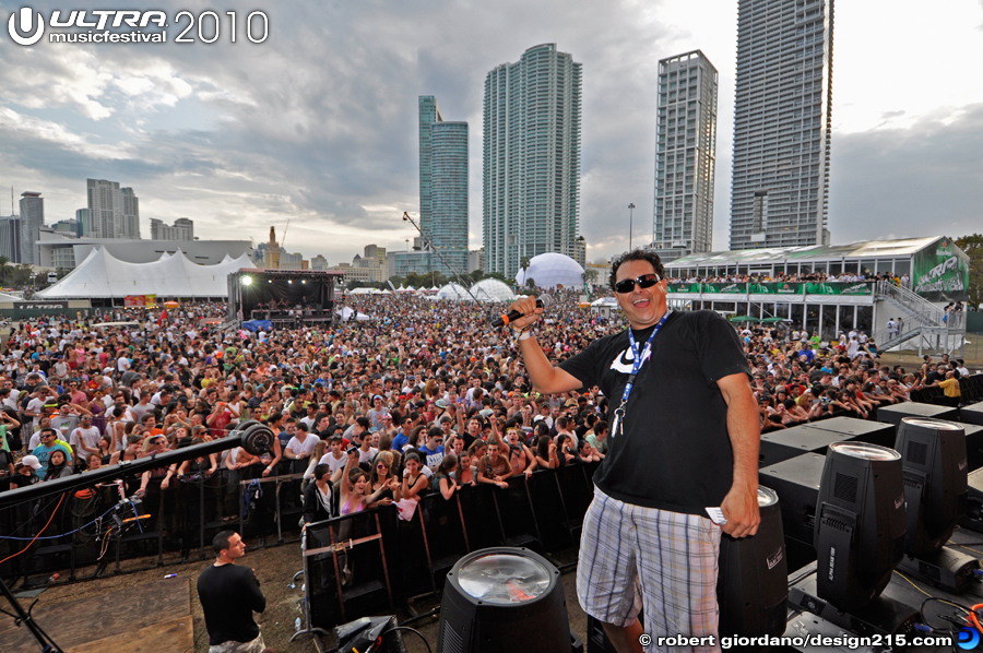 Ultra Music Festival 2010 Pictures - Damian Pinto, Main Stage, Day 1