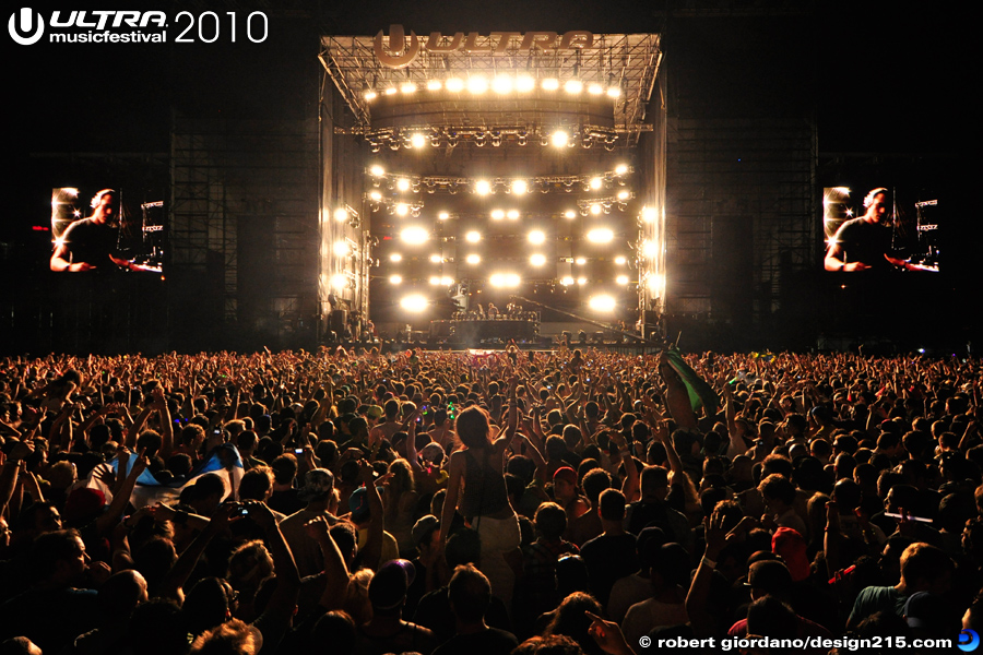 Tiesto, Main Stage, Day 1 #5171 - 2010 Ultra Music Festival